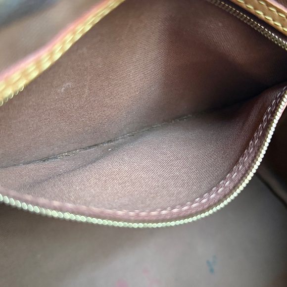 Louis Vuitton Speedy 30 Monogram - Picture 11 of 16